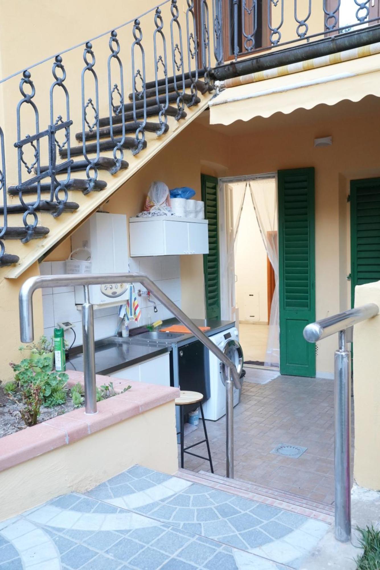 Affitta Camere Mimi Family Florenz Exterior foto